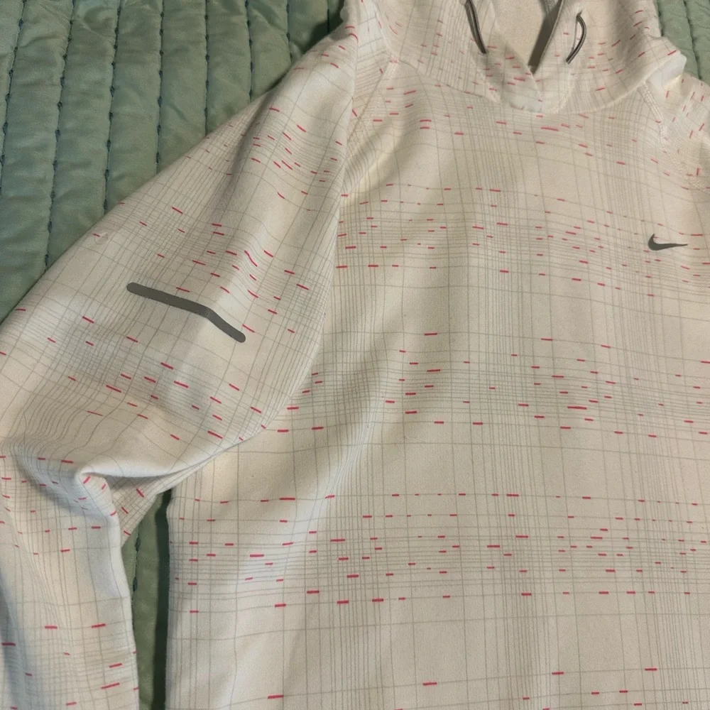 Nike Womans athletic hoodie - Picture 8 of 10